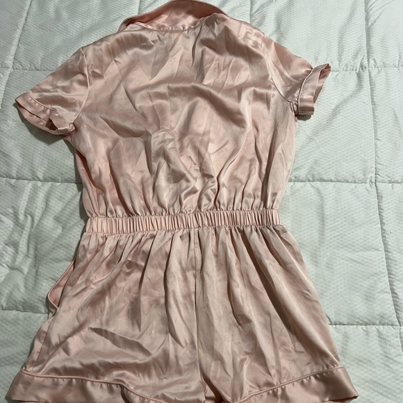 Victoria Secret Satin Botton Front Pink Lounge Romper - Picture 5 of 6
